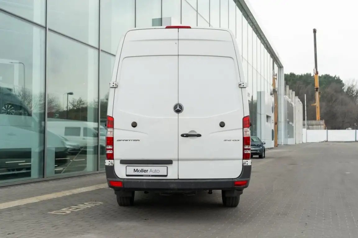 MERCEDES-BENZ SPRINTER
