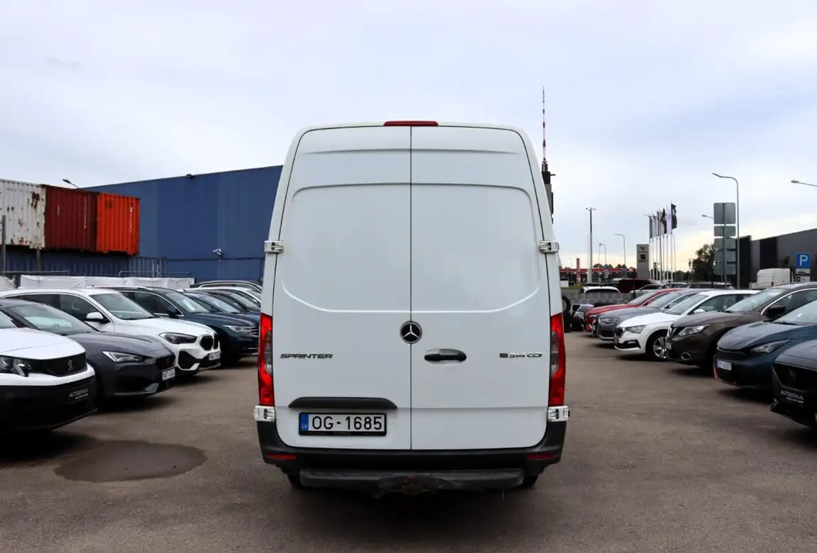 MERCEDES-BENZ SPRINTER