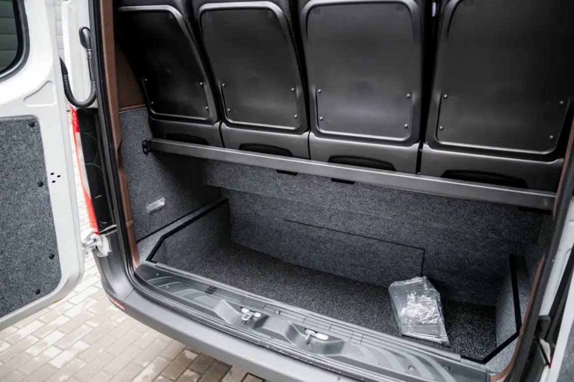 MERCEDES-BENZ SPRINTER