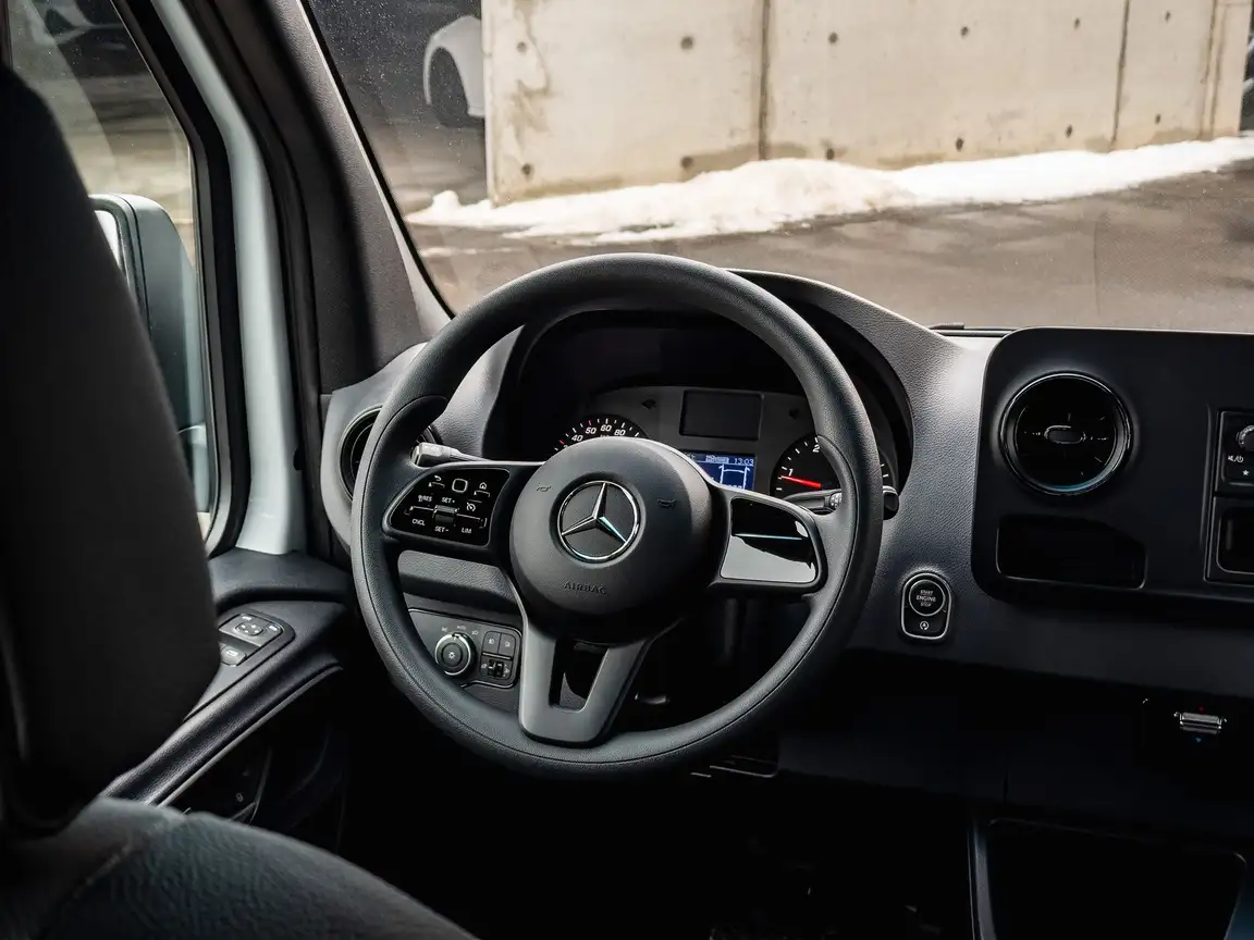 MERCEDES-BENZ SPRINTER