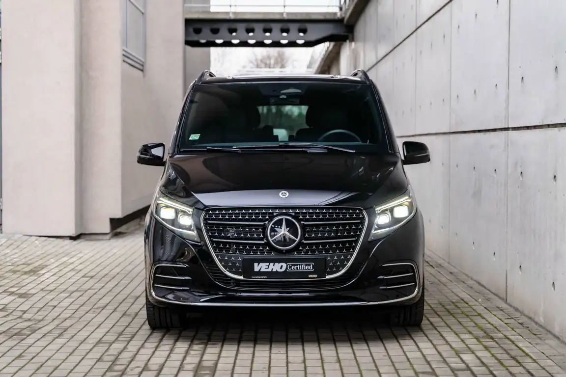 MERCEDES-BENZ V-CLASS