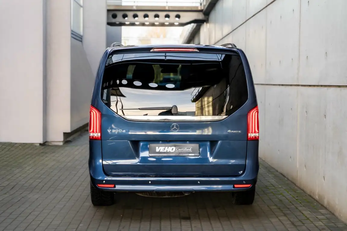 MERCEDES-BENZ V-CLASS