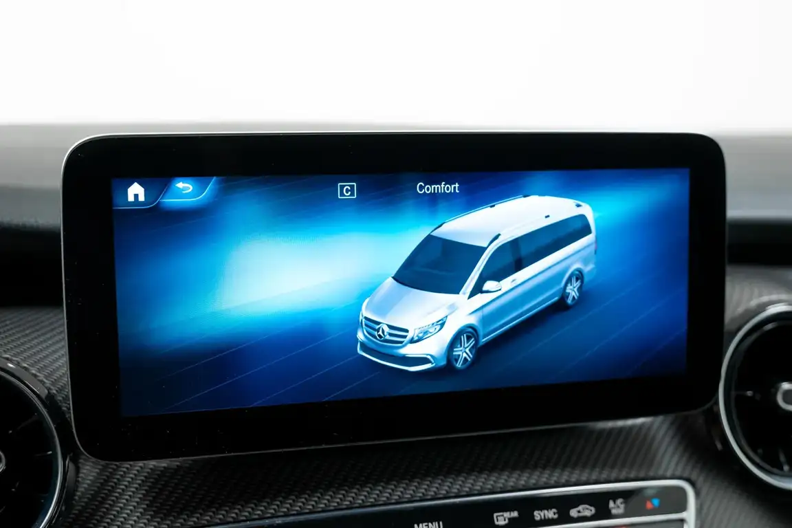 MERCEDES-BENZ V-CLASS