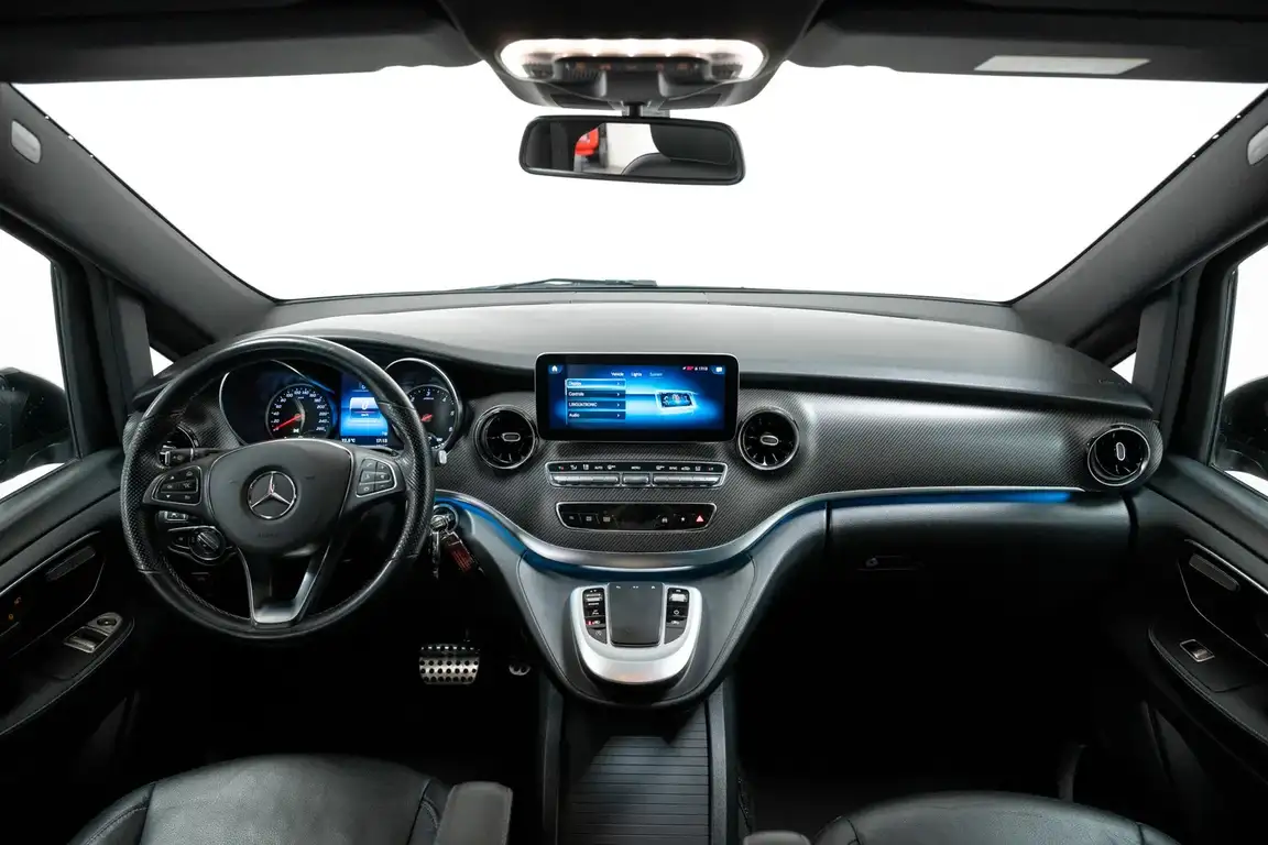 MERCEDES-BENZ V-CLASS