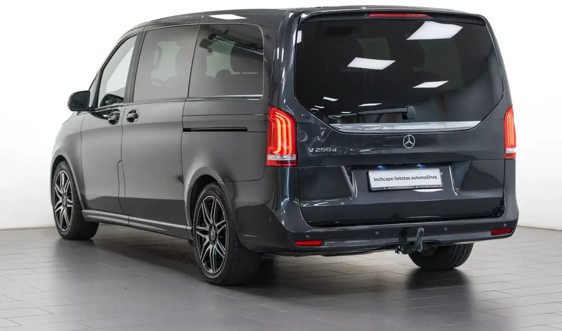 MERCEDES-BENZ V-CLASS
