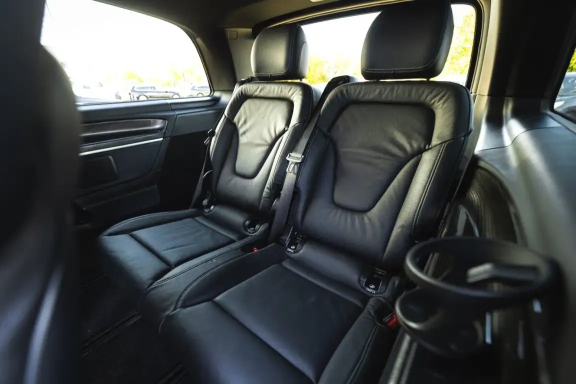 MERCEDES-BENZ V-CLASS