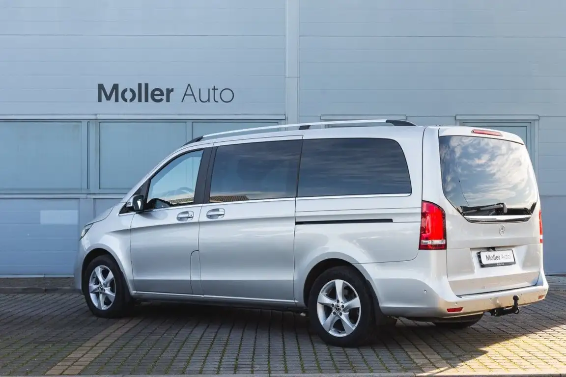 MERCEDES-BENZ V-CLASS