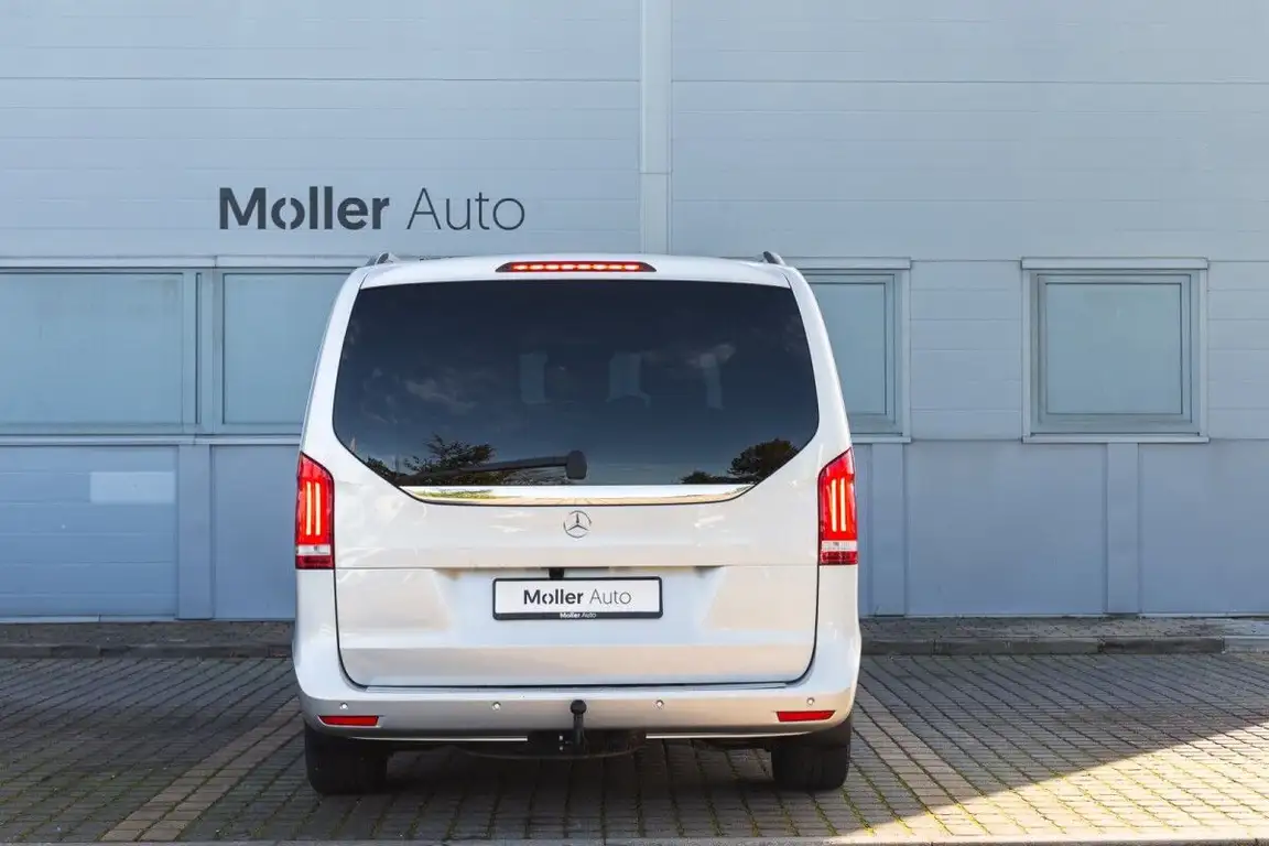 MERCEDES-BENZ V-CLASS