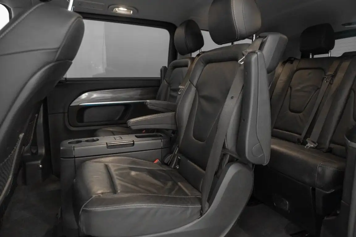 MERCEDES-BENZ V-CLASS