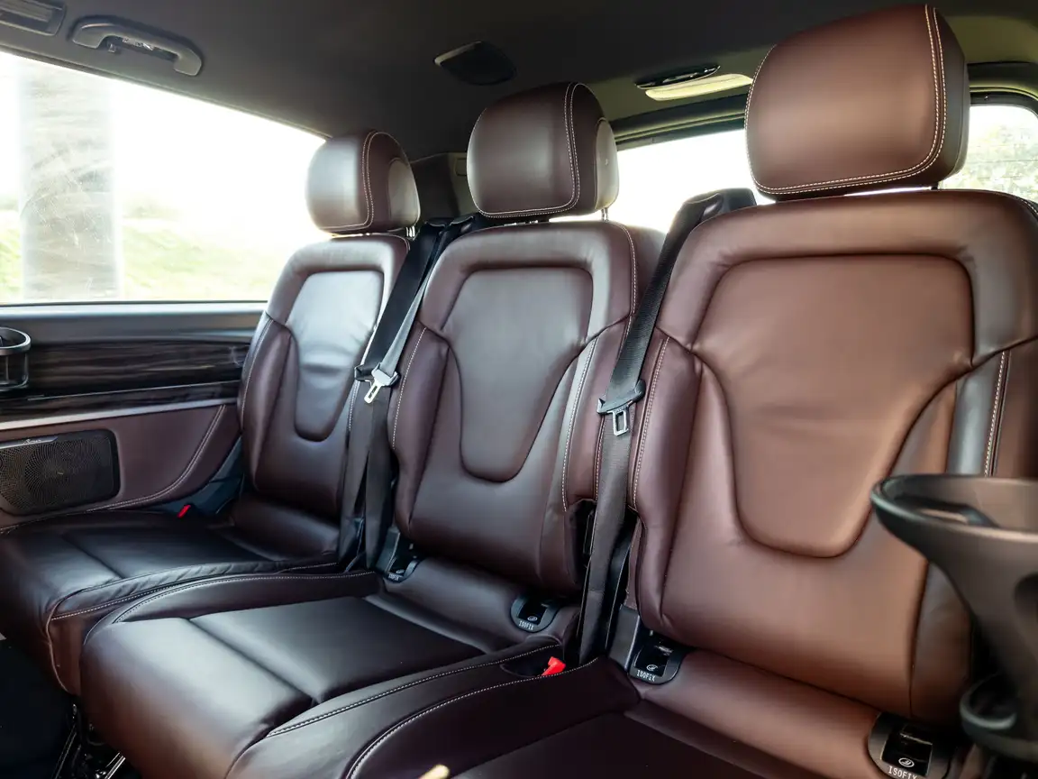 MERCEDES-BENZ V-CLASS