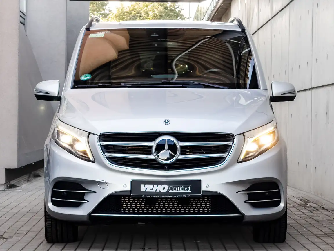 MERCEDES-BENZ V-CLASS