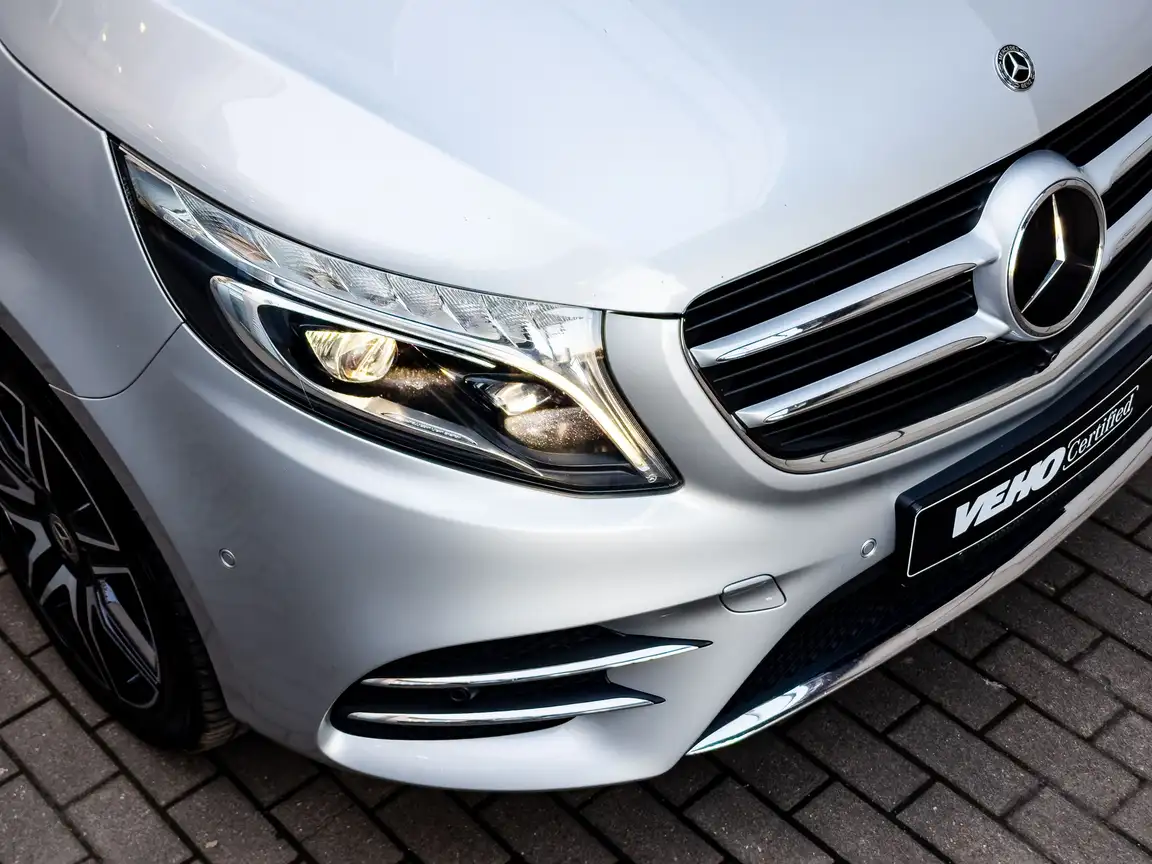MERCEDES-BENZ V-CLASS
