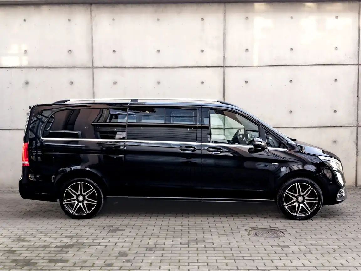 MERCEDES-BENZ V-CLASS