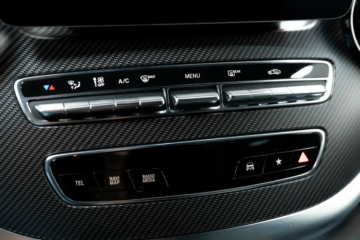 MERCEDES-BENZ V-CLASS