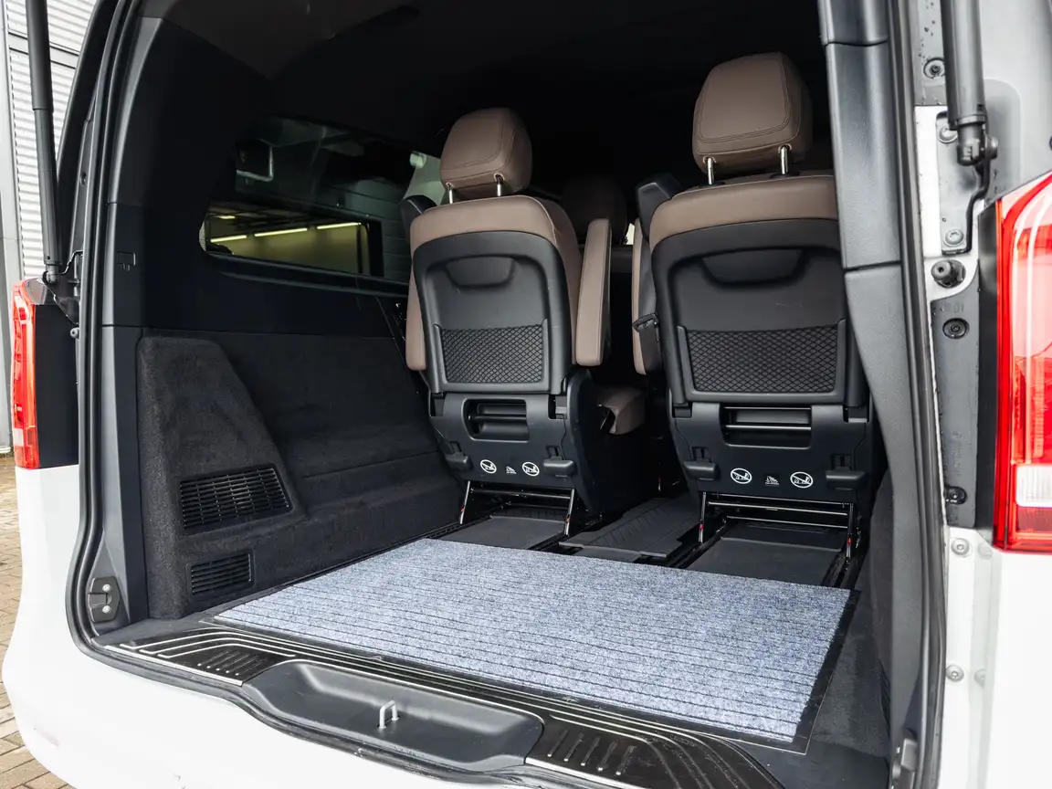 MERCEDES-BENZ V-CLASS