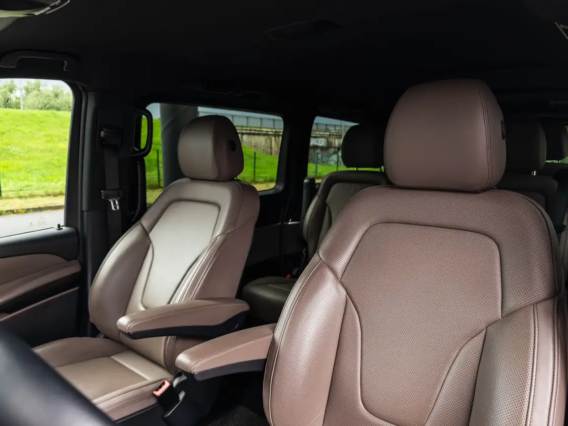 MERCEDES-BENZ V-CLASS
