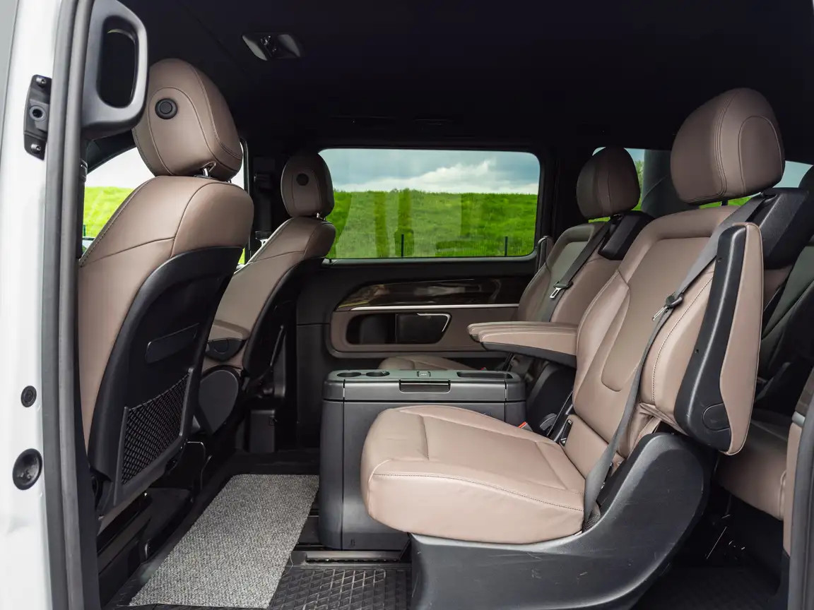 MERCEDES-BENZ V-CLASS