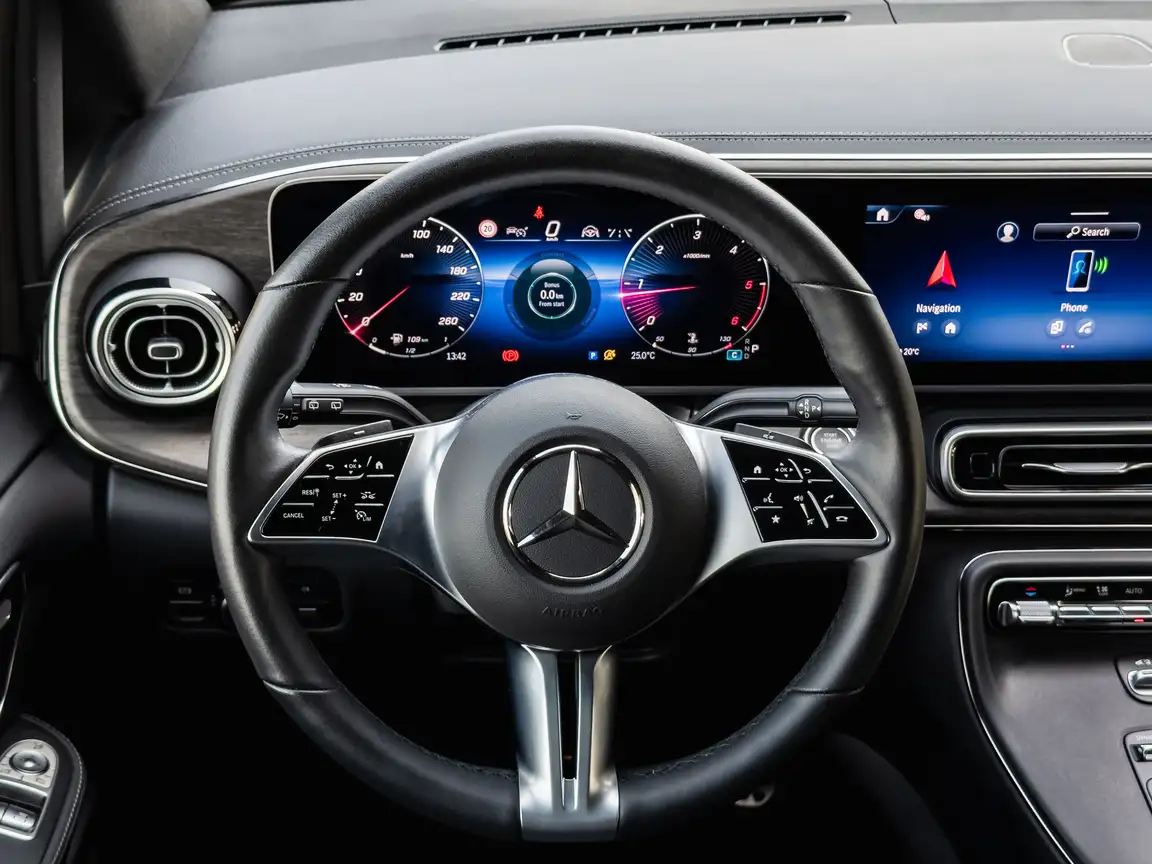 MERCEDES-BENZ V-CLASS
