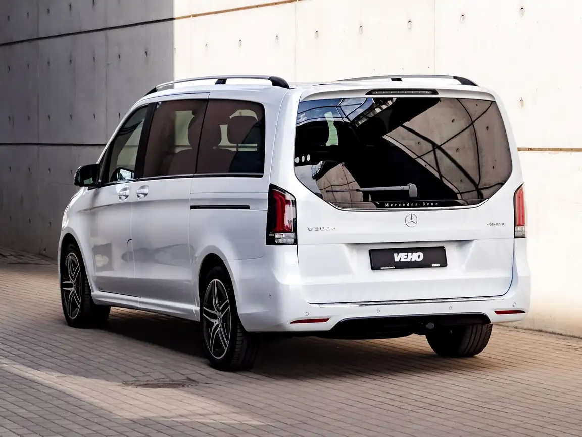 MERCEDES-BENZ V-CLASS