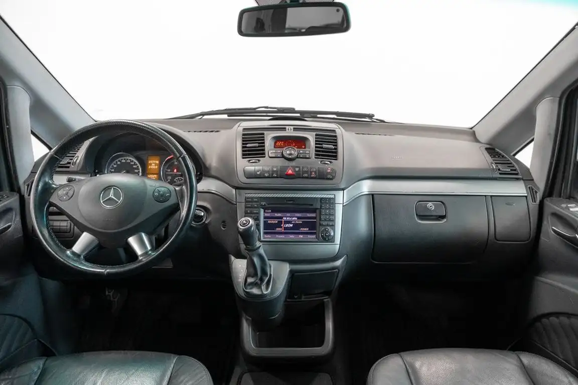 MERCEDES-BENZ VIANO