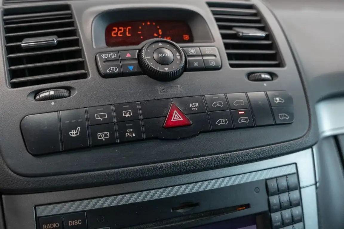 MERCEDES-BENZ VIANO