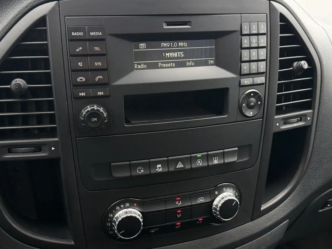 MERCEDES-BENZ VITO