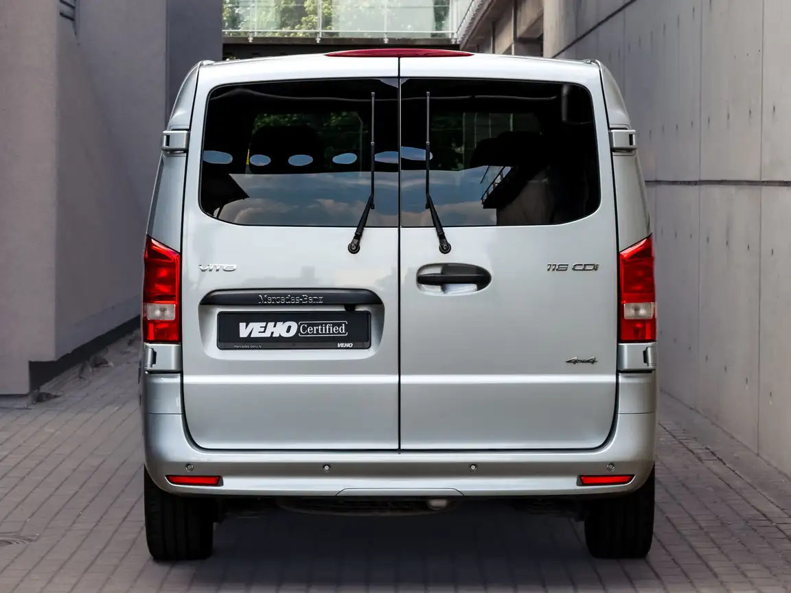 MERCEDES-BENZ VITO