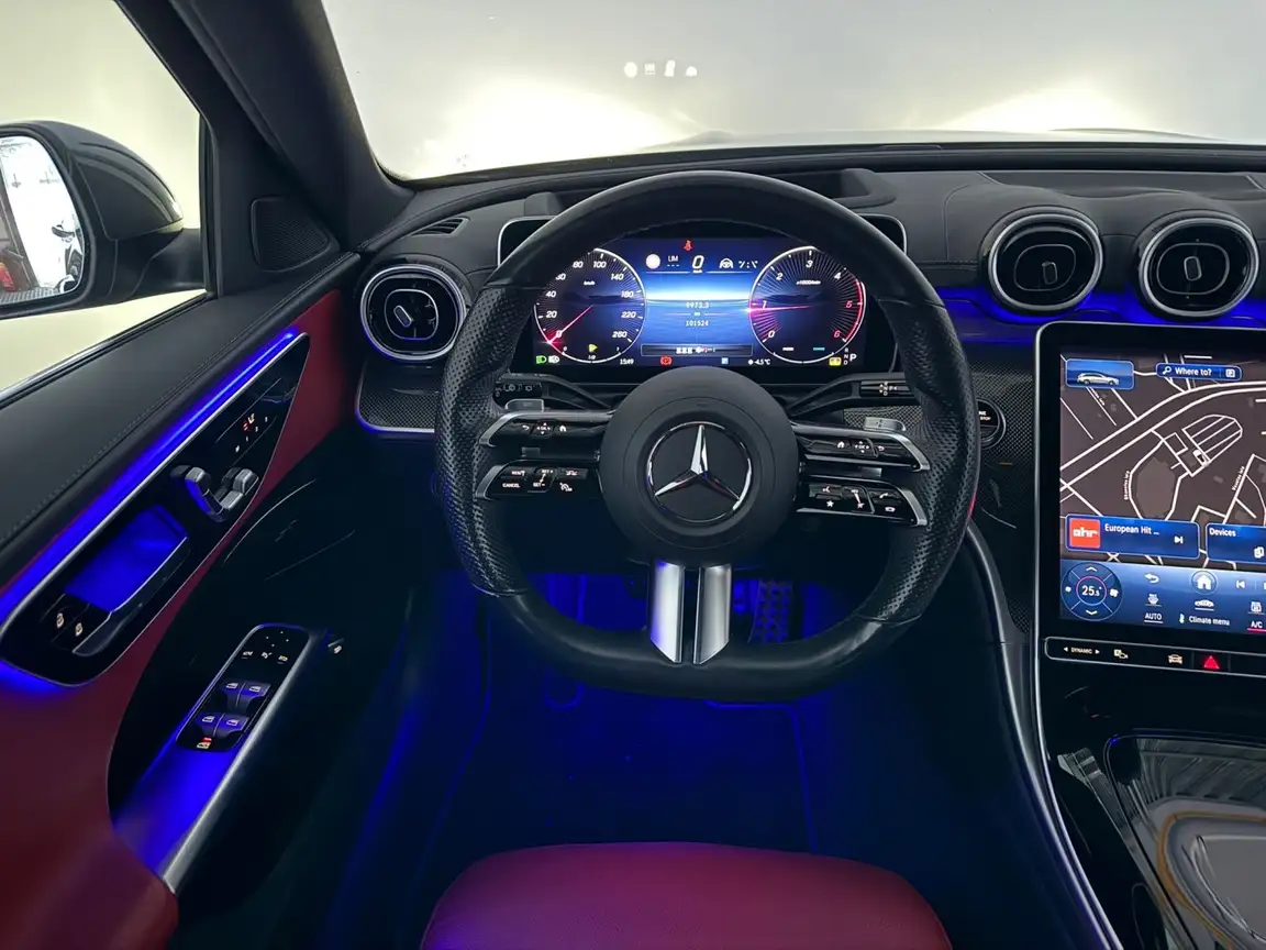 MERCEDES-BENZ C-CLASS