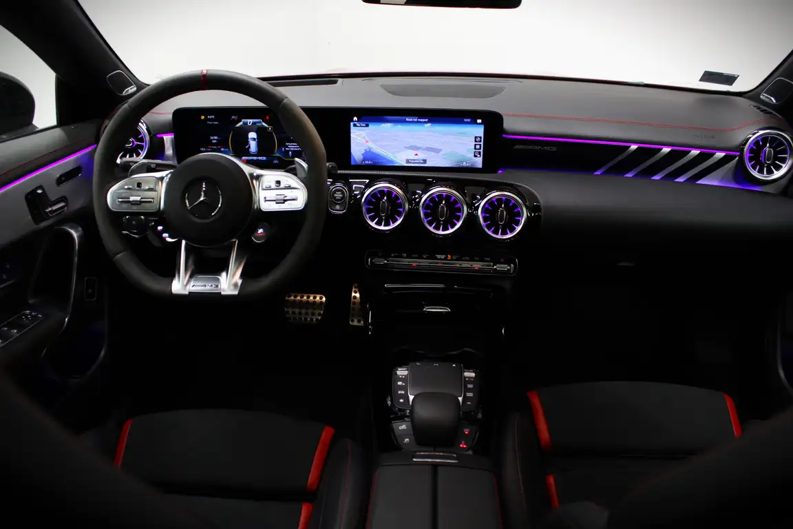 MERCEDES-BENZ CLA KLASS