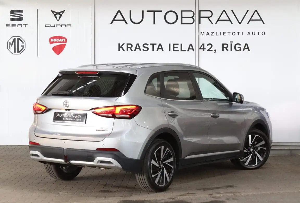 MG ZS