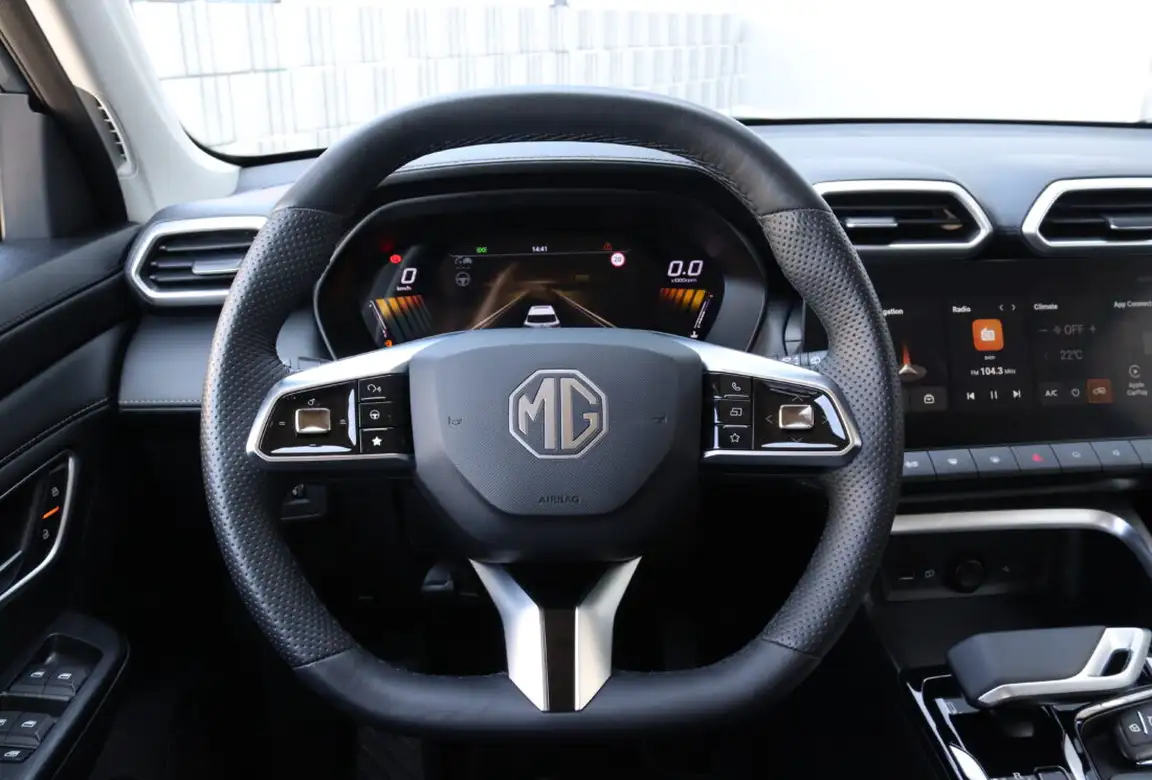 MG ZS