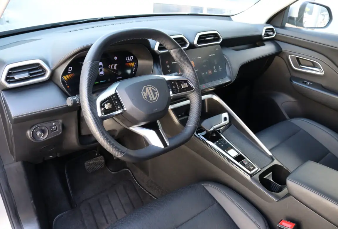 MG ZS