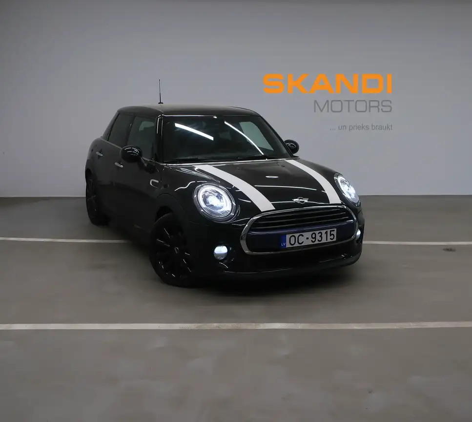 MINI HATCH