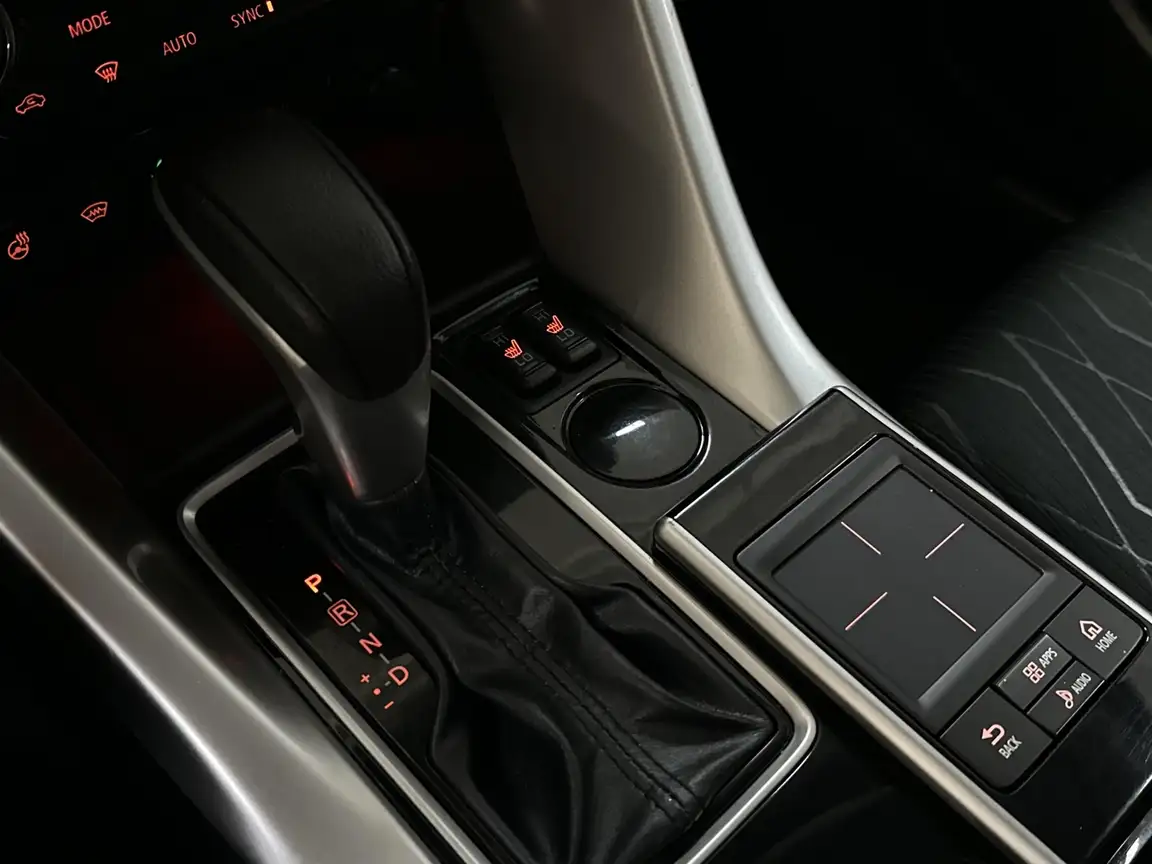 MITSUBISHI ECLIPSE CROSS