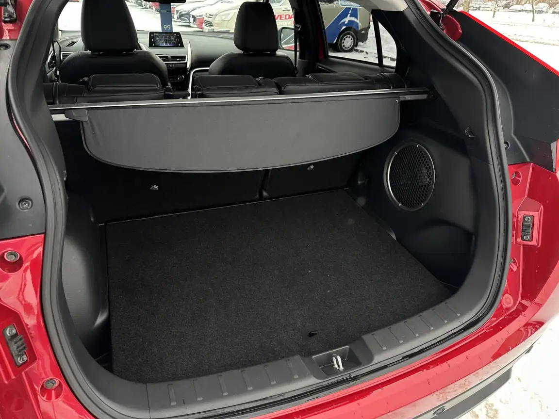 MITSUBISHI ECLIPSE CROSS