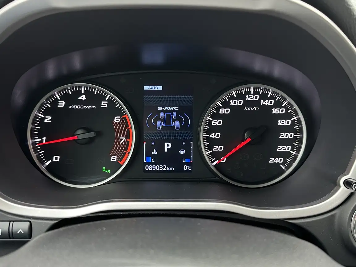 MITSUBISHI ECLIPSE CROSS