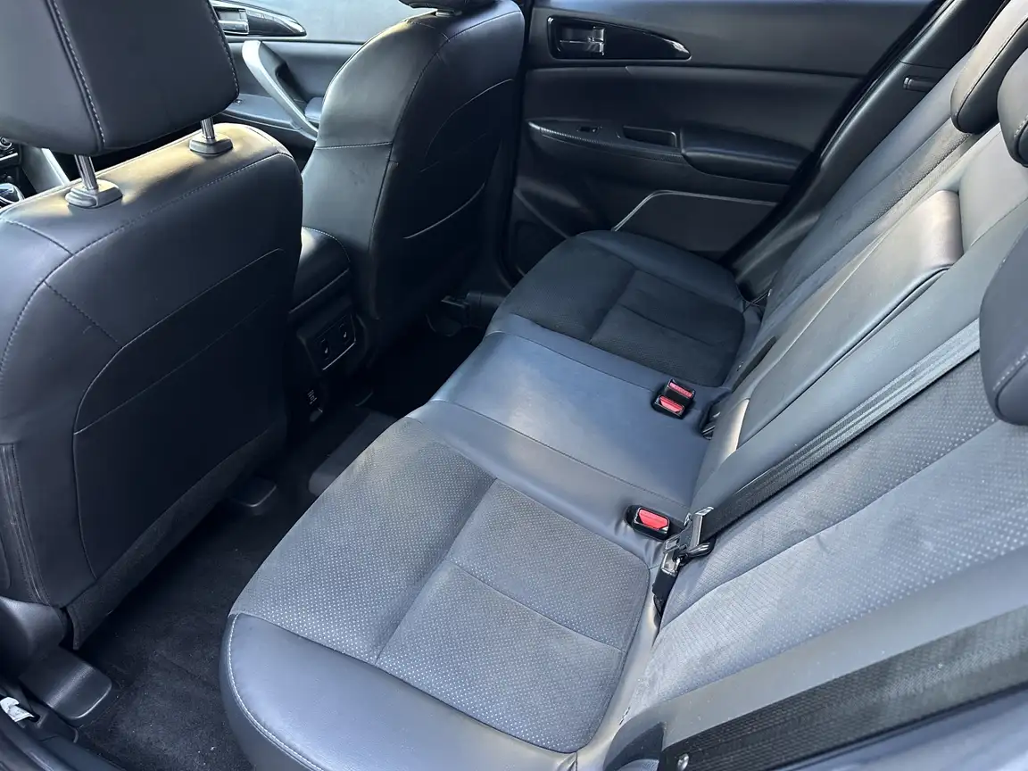 MITSUBISHI ECLIPSE CROSS