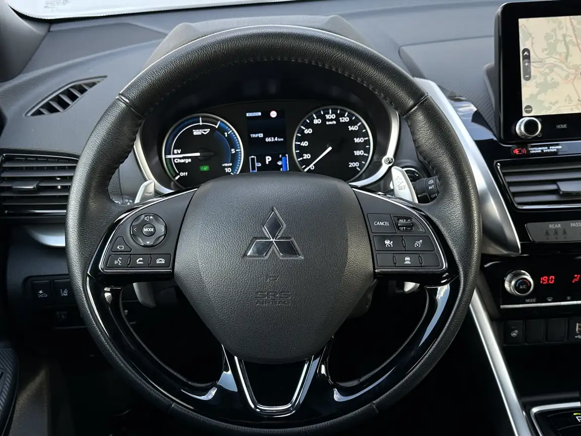 MITSUBISHI ECLIPSE CROSS
