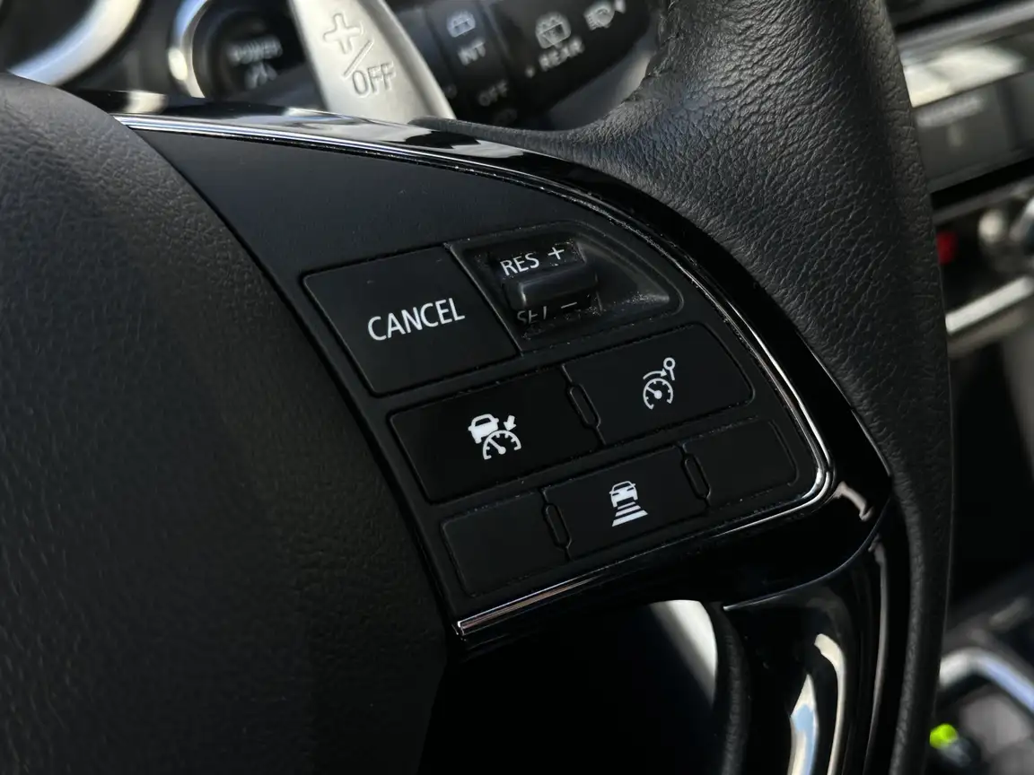 MITSUBISHI ECLIPSE CROSS