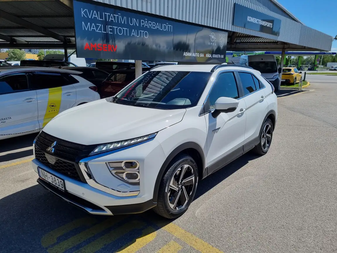 MITSUBISHI ECLIPSE CROSS