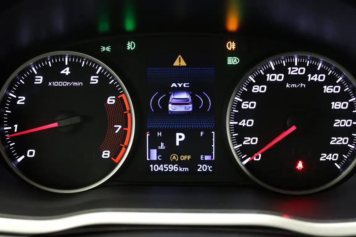 MITSUBISHI ECLIPSE CROSS