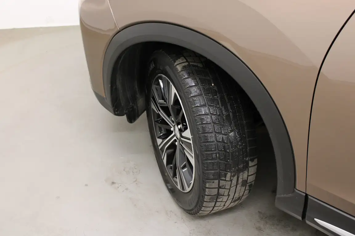 MITSUBISHI ECLIPSE CROSS
