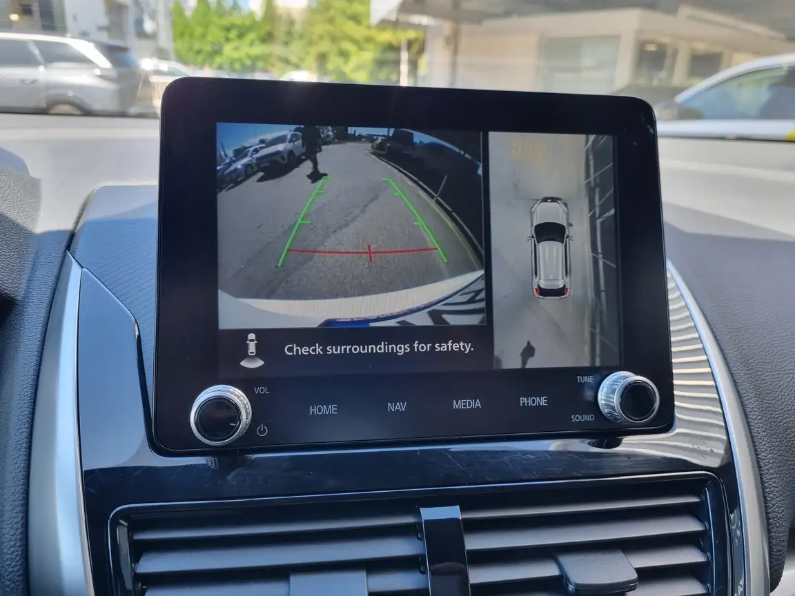 MITSUBISHI ECLIPSE CROSS