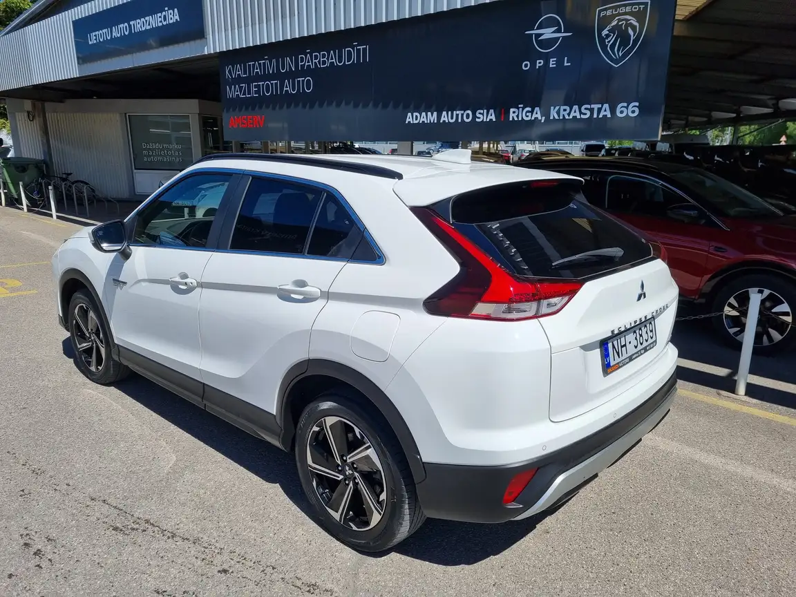 MITSUBISHI ECLIPSE CROSS