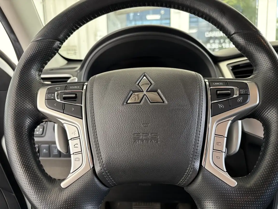 MITSUBISHI L 200