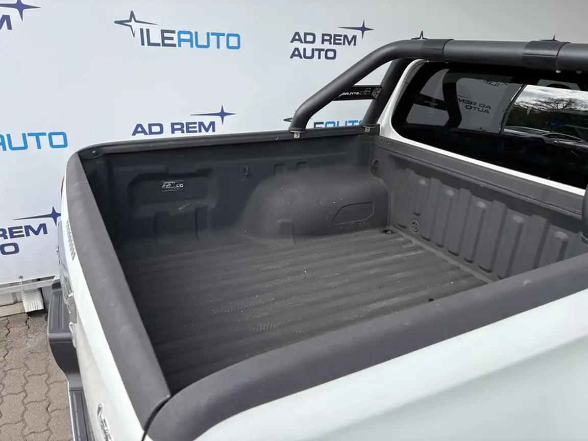 MITSUBISHI L 200