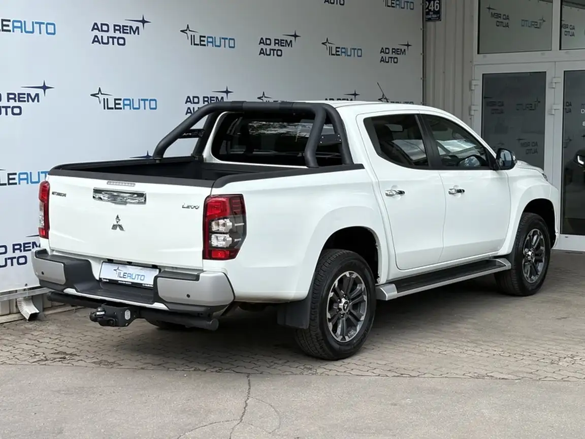 MITSUBISHI L 200