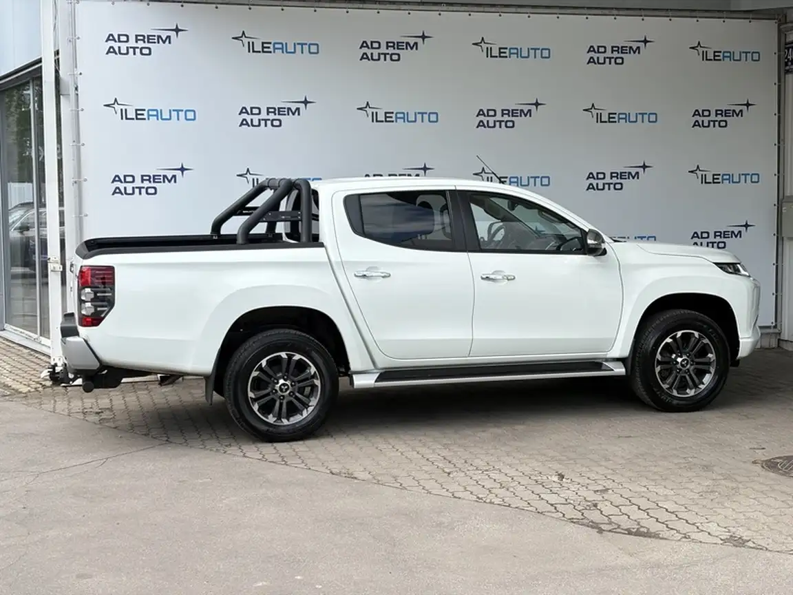 MITSUBISHI L 200