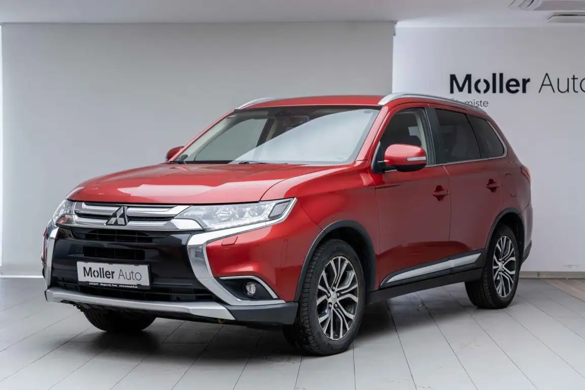 MITSUBISHI OUTLANDER