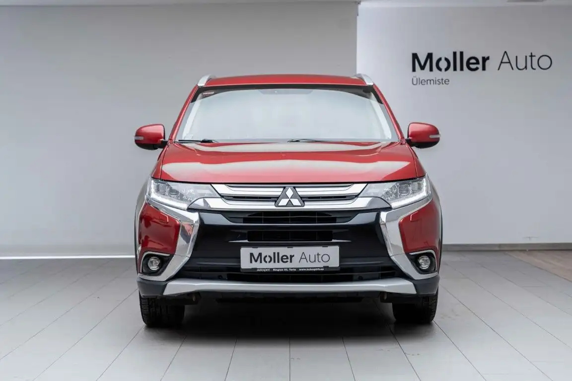 MITSUBISHI OUTLANDER